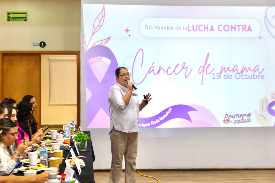Plática sobre prevención y detección oportuna del cáncer de mama